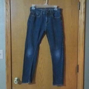 American eagle skinny Jean's.  28/30